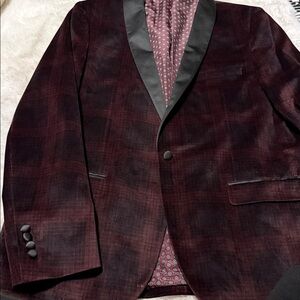 Mens 46R paisley & gray velvet dinner jacket / worn once